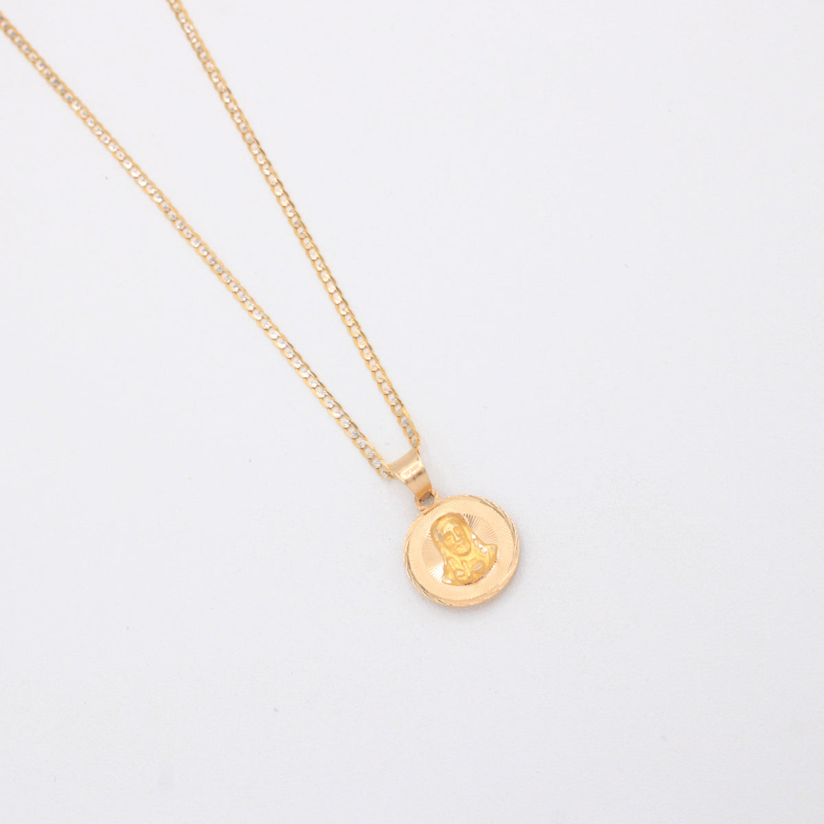 Gargantilla de Oro 14k Tejido Barbado con Dije Doble Vista de Cristo y Virgen mod. 11204