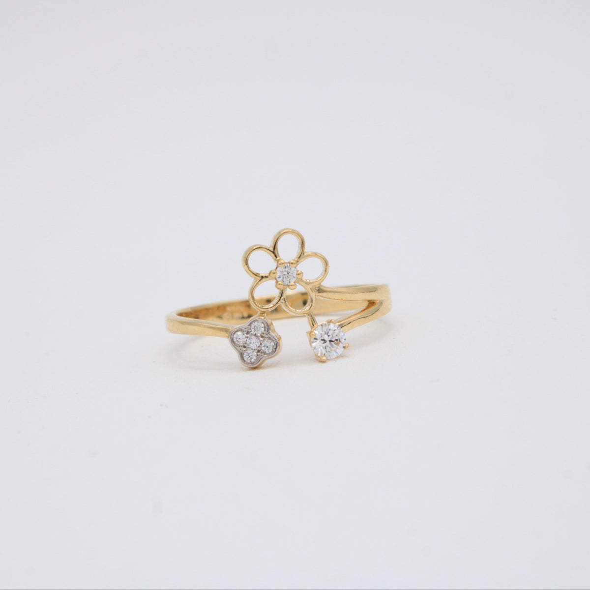 Anillo de Oro 14k Con Diseño de Flor y Doble Zirconia Elegante mod.11213