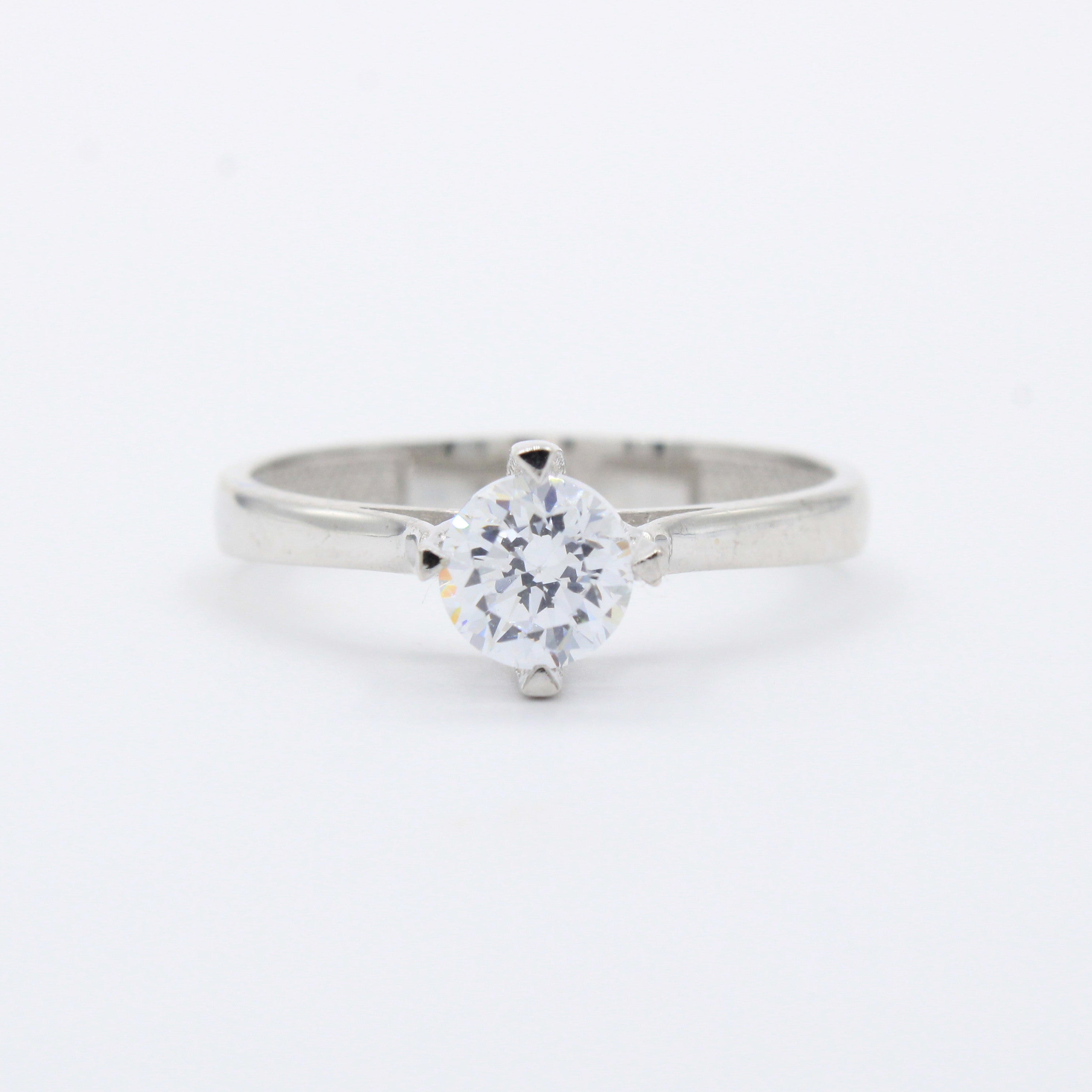 Anillo de Compromiso en Oro 14k Diseño con Zirconia Montada en Uñas Largas mod. 10406