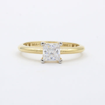 Anillo de Compromiso en Oro 14k Diseño con Zirconia de Corte Cuadrado Brillante mod. 10415