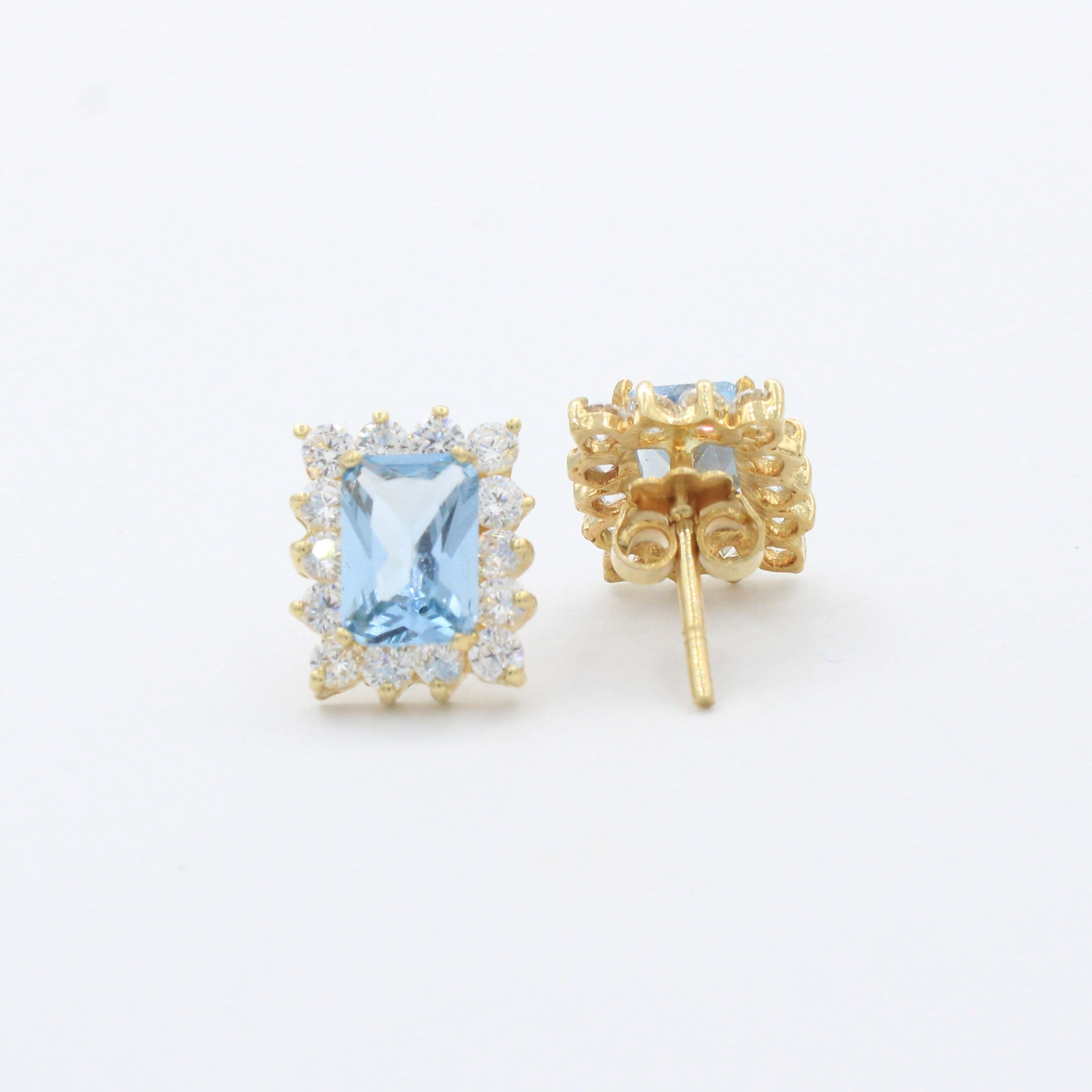 Arete de Oro 14k con Zirconia Rectangular Color Azul y Biselado Brillante mod. 10430