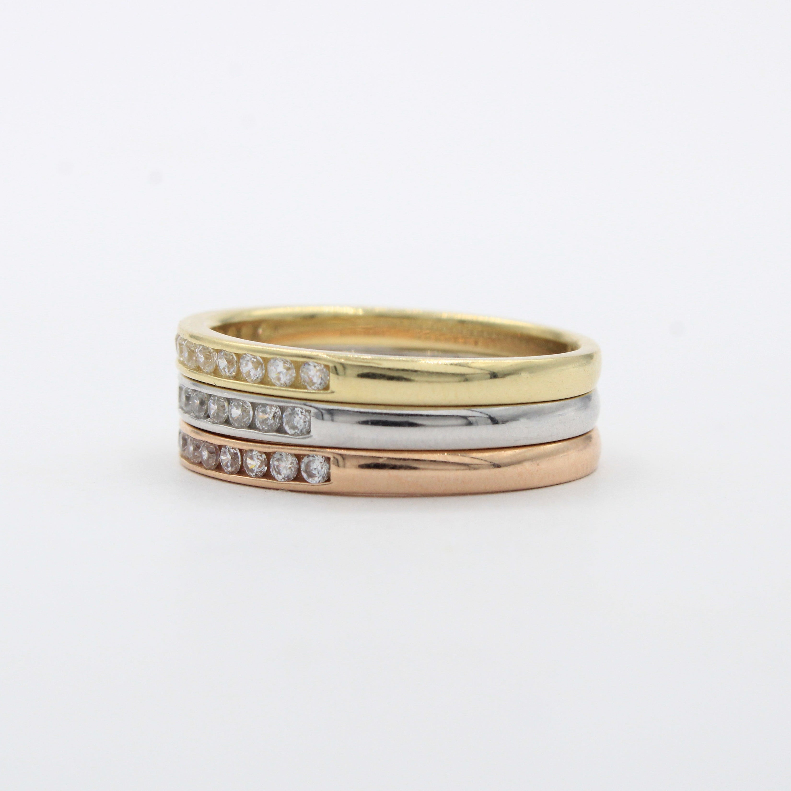 Anillo de Oro 14k Fin de Semana Modelo Especial con Zirconias mod. 10463