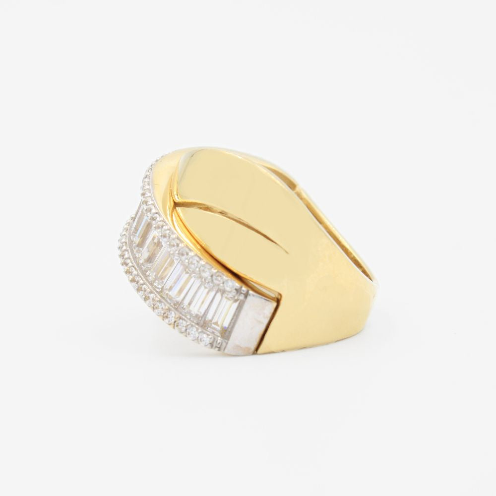 Anillo de Oro 14k Estilo Chunky con Incrustación de Zirconias mod. 9071