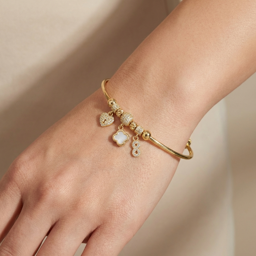 Pulsera de Oro 14k Tejido Tubular Hueco de Diseño Abierto con Charms y Zirconias mod. 10667