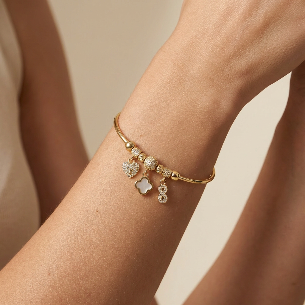Pulsera de Oro 14k Tejido Tubular Hueco de Diseño Abierto con Charms y Zirconias mod. 10667