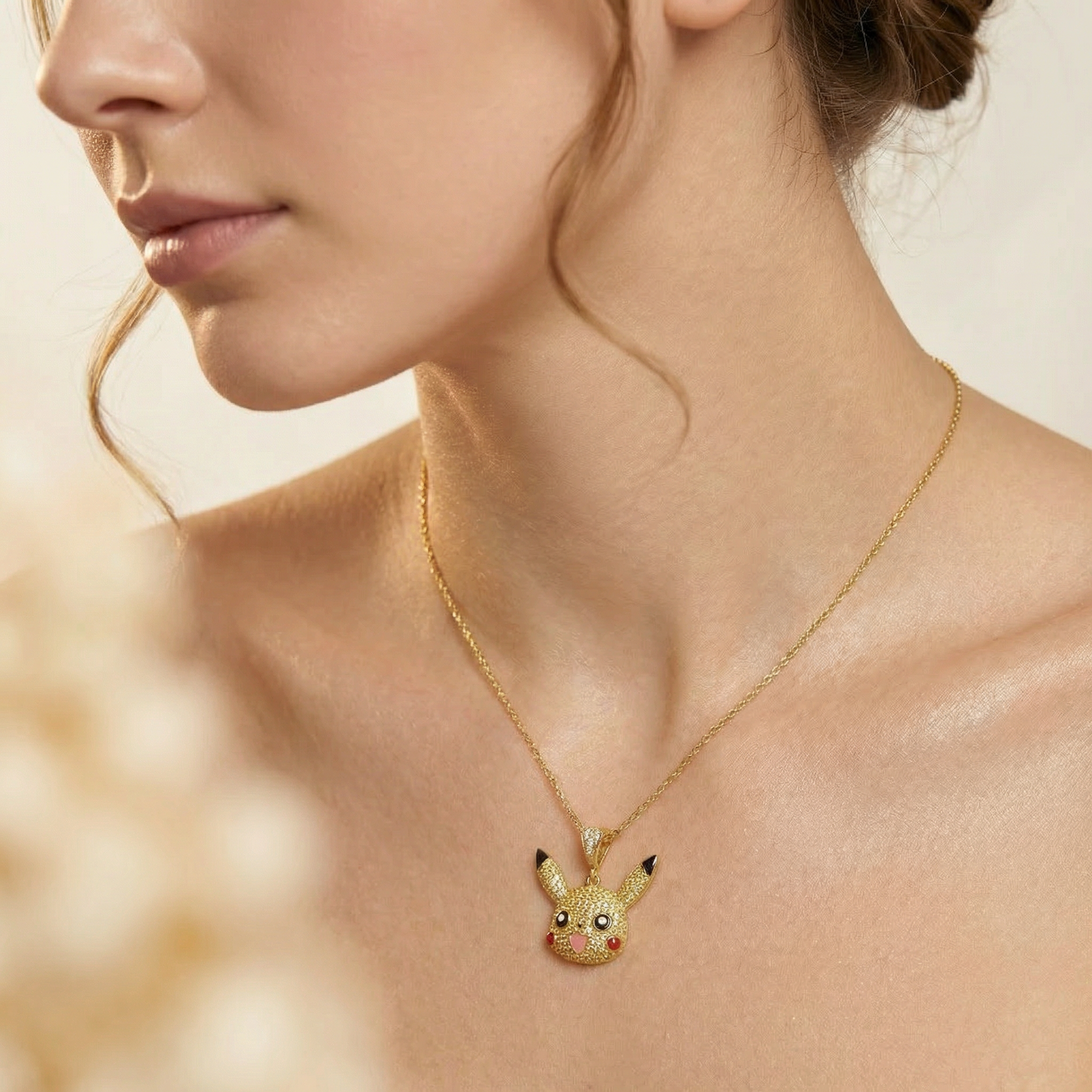 Dije de Oro 14k Pikachu Fino Incrustado con Zirconias de Corte Brillante mod. 10799