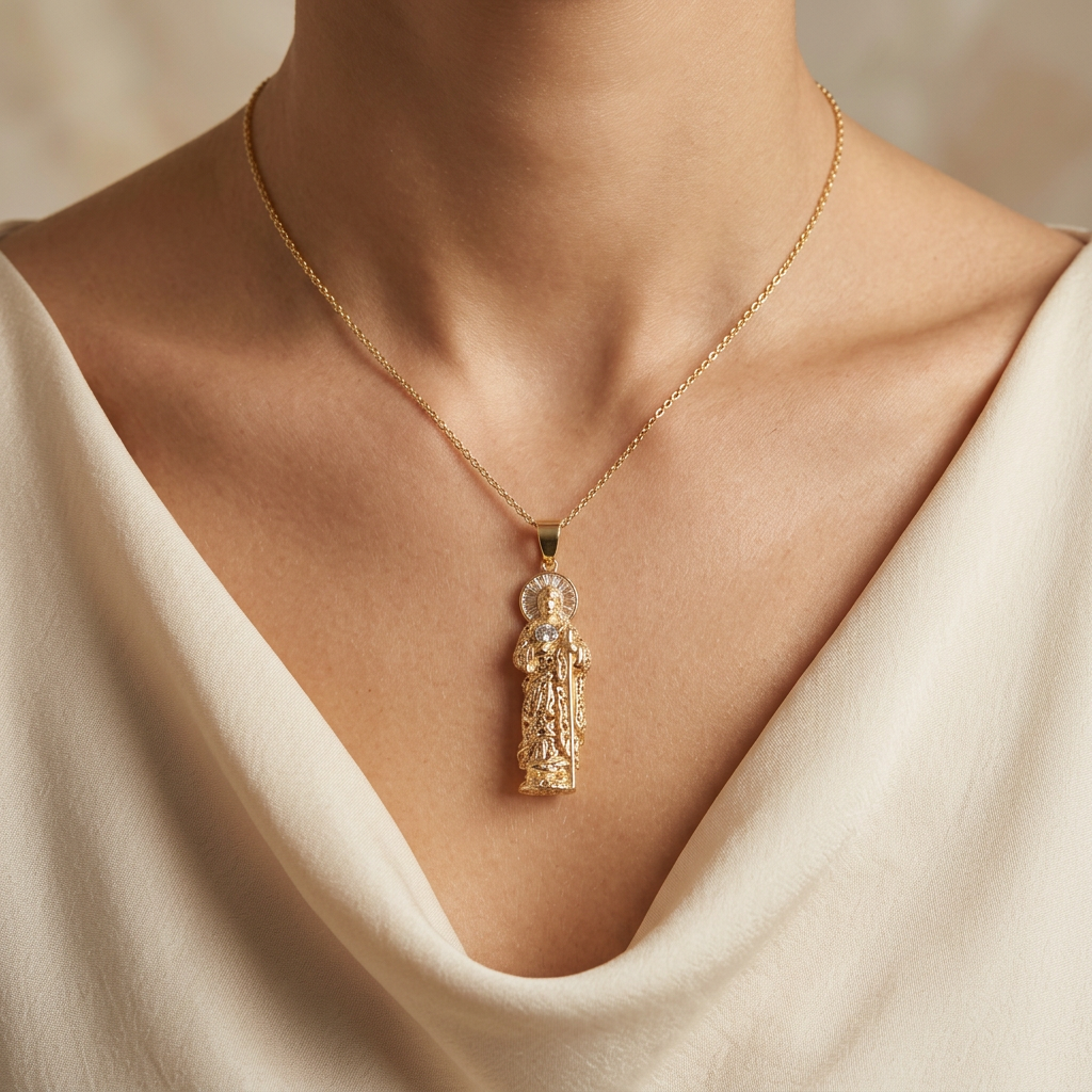 Dije de Oro 14k San Judas Tadeo Filigranado con Zirconias y Oro Blanco mod. 11090