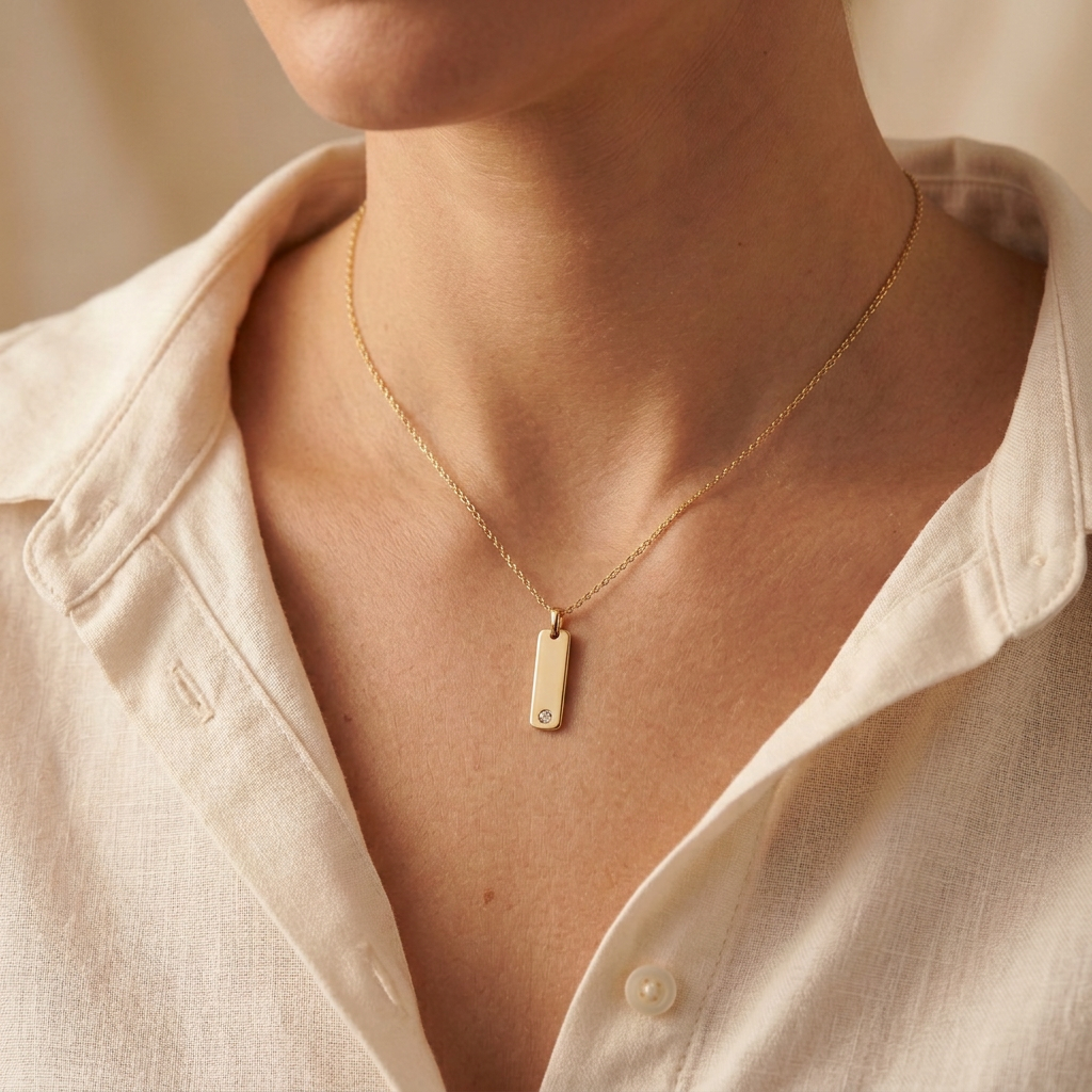 Gargantilla de Oro 14k Placa con Incrustación de Zirconia mod. 11147