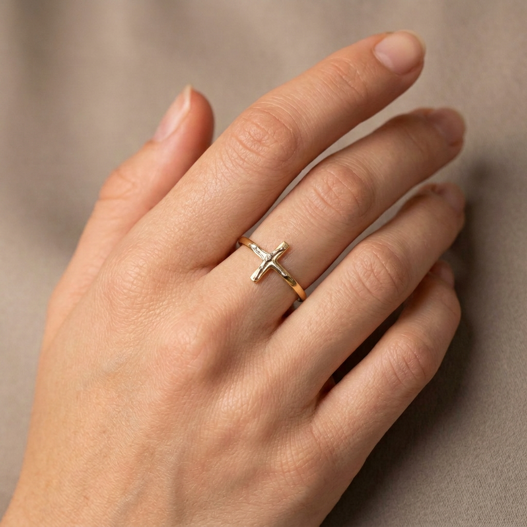 Anillo de Oro 14k Cruz con Cristo mod. 10885