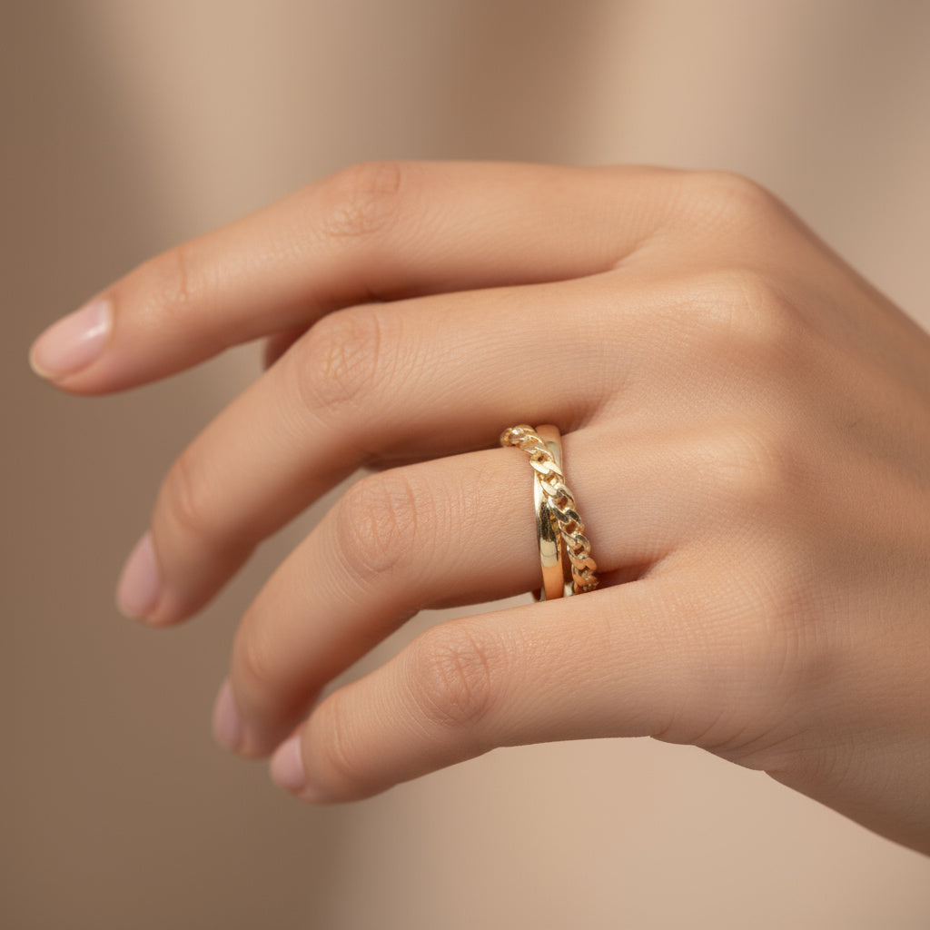 Anillo de Oro 14k Liso con Diseño de Cadena Cruzada mod. 9963