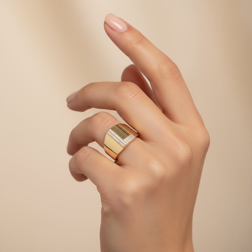 Anillo de Oro 14k Cúpula en Diseño L con Incrustado de Zirconias mod. 9992