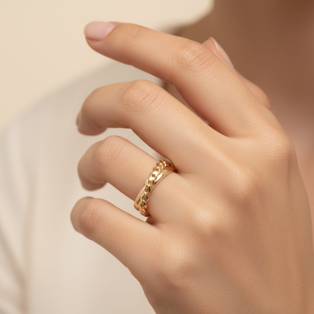 Anillo de Oro 14k Liso con Diseño de Cadena Cruzada mod. 9963