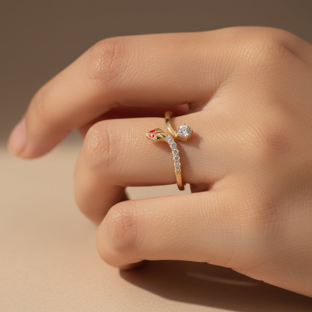 Anillo de Oro 14k Diseño de Serpiente con Zirconia Brillante mod. 9942