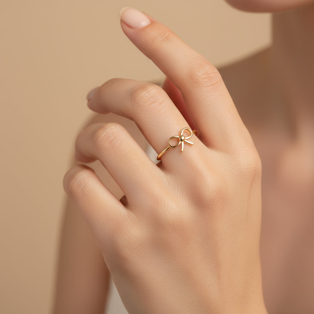 Anillo de Oro 14k Liso con Diseño de Moño mod. 9968