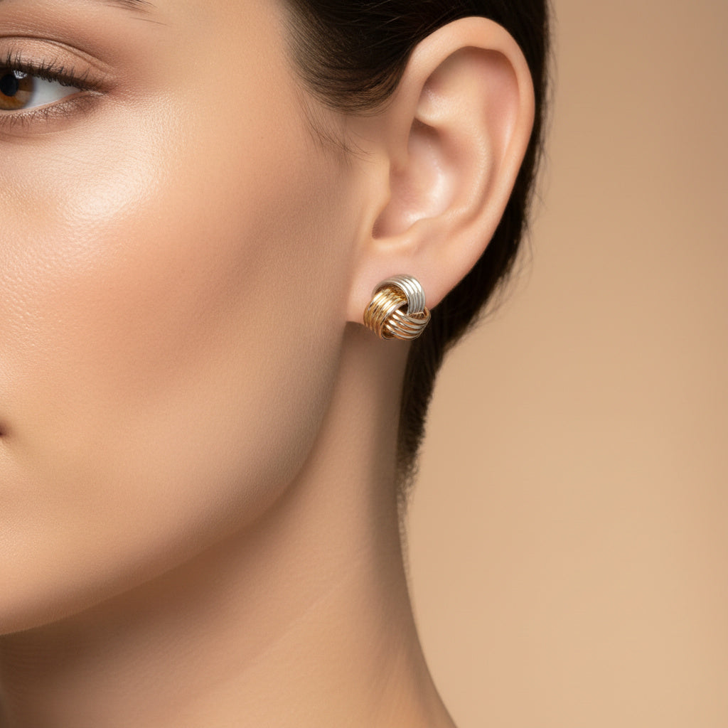 Arete de Oro Florentino 14k con Diseño de Nudo mod. 10048