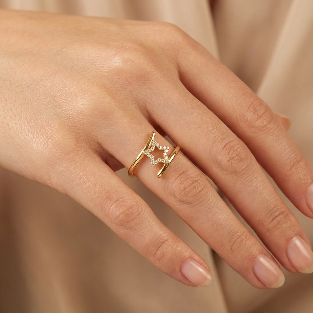 Anillo de Oro 14k Diseño Cruzado con Estrella Incrustado en Zirconias mod. 10393