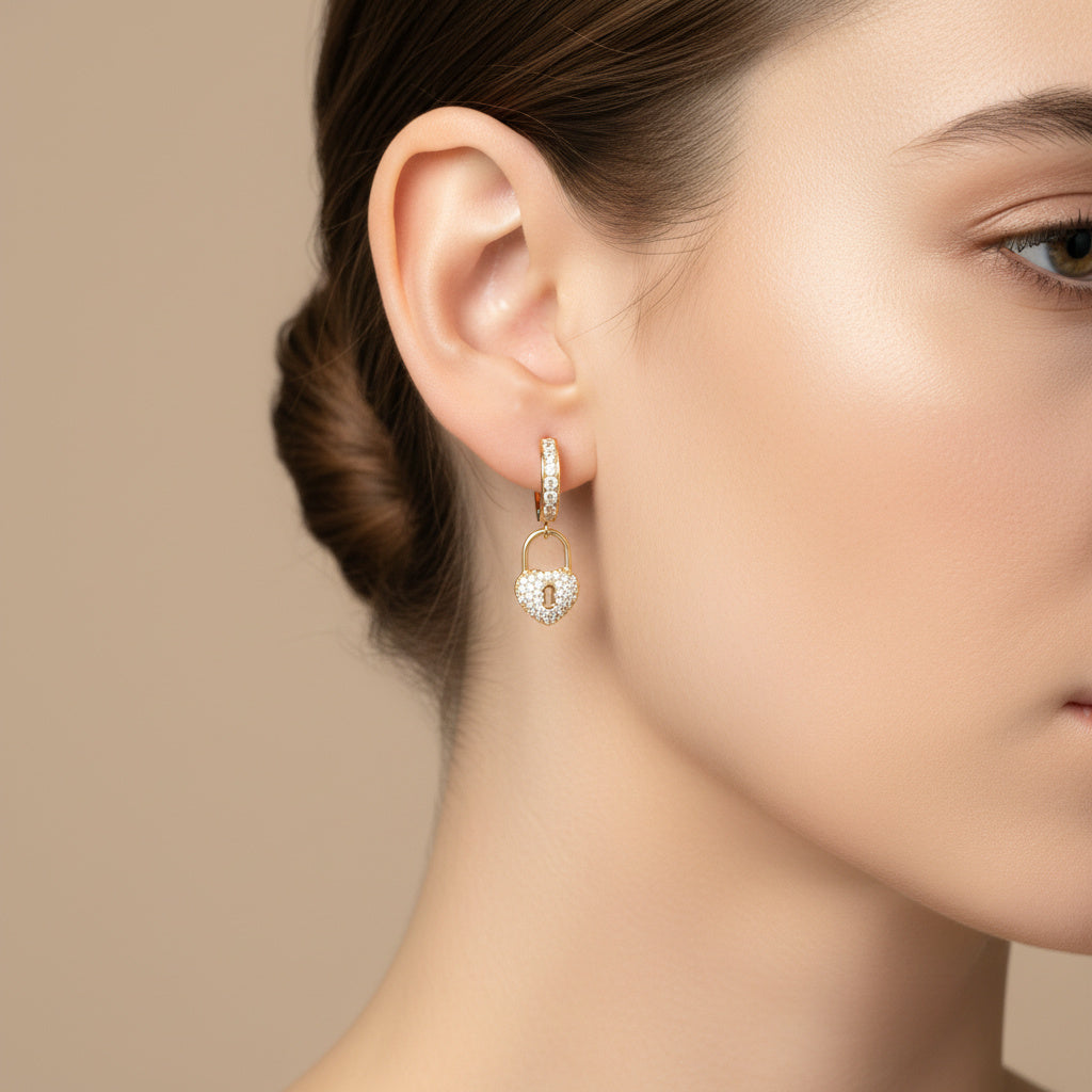 Grapa Larga de Oro 14k Candado de Corazón con Zirconias mod. 10375