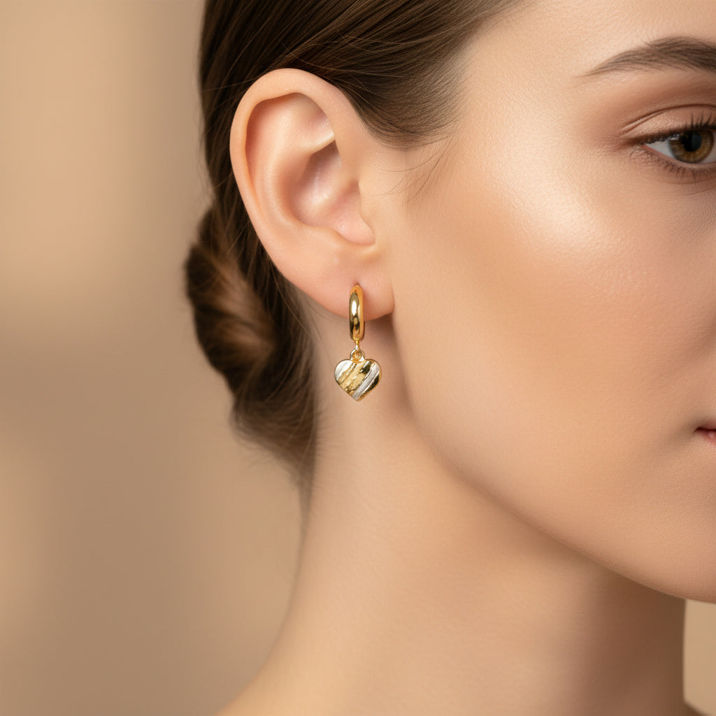 Grapa Larga de Oro 14k con Corazones con Líneas y Diamantado Fino mod. 10373