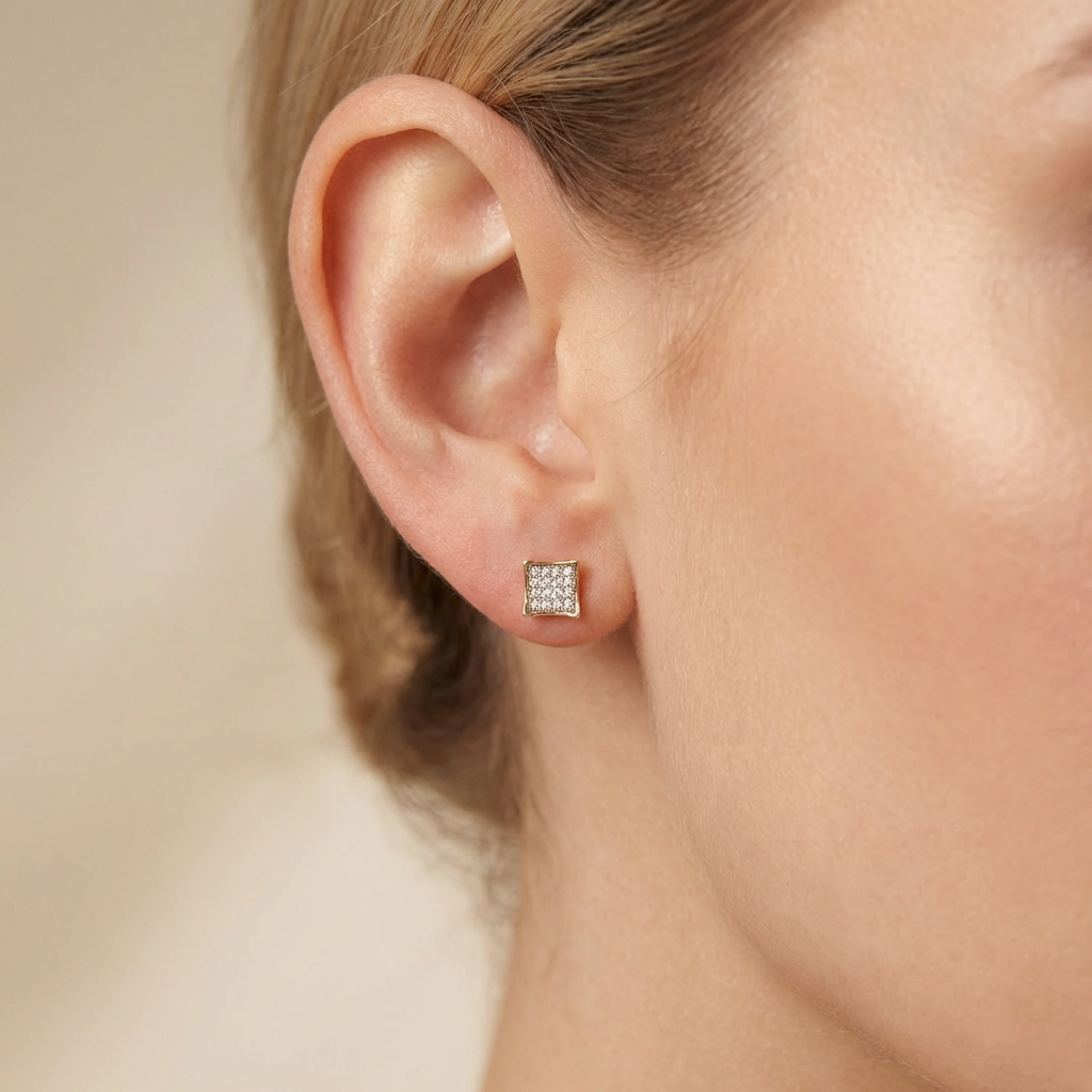 Arete de Oro 14k Cuadro Brillante con Zirconias mod. 10630