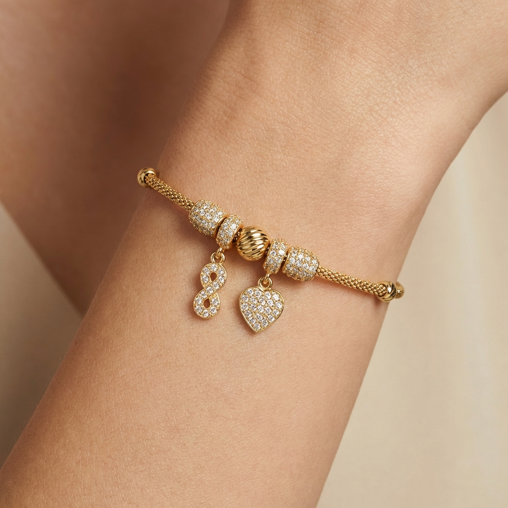 Pulsera de Oro 14k Tejido Cola de Rata con Dijes Charm Finos, Zirconais Brillantes y Diamantados mod. 10660