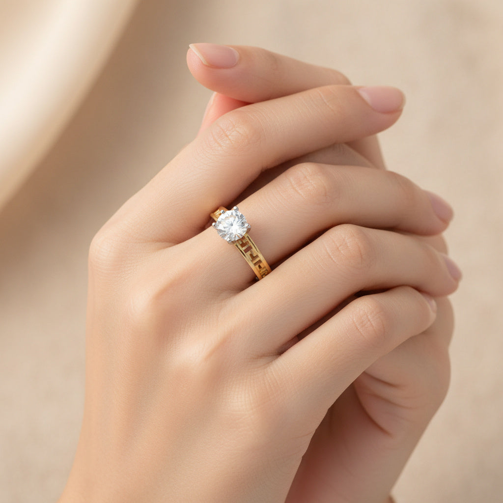 Anillo de Compromiso en Oro 14k Diseño con Gracas Caladas y Zirconia Brillante mod. 10423