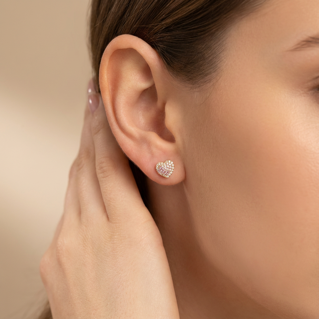 Arete de Oro 14k Corazón Inflado con Incrustación de Zirconias Finas mod. 10426
