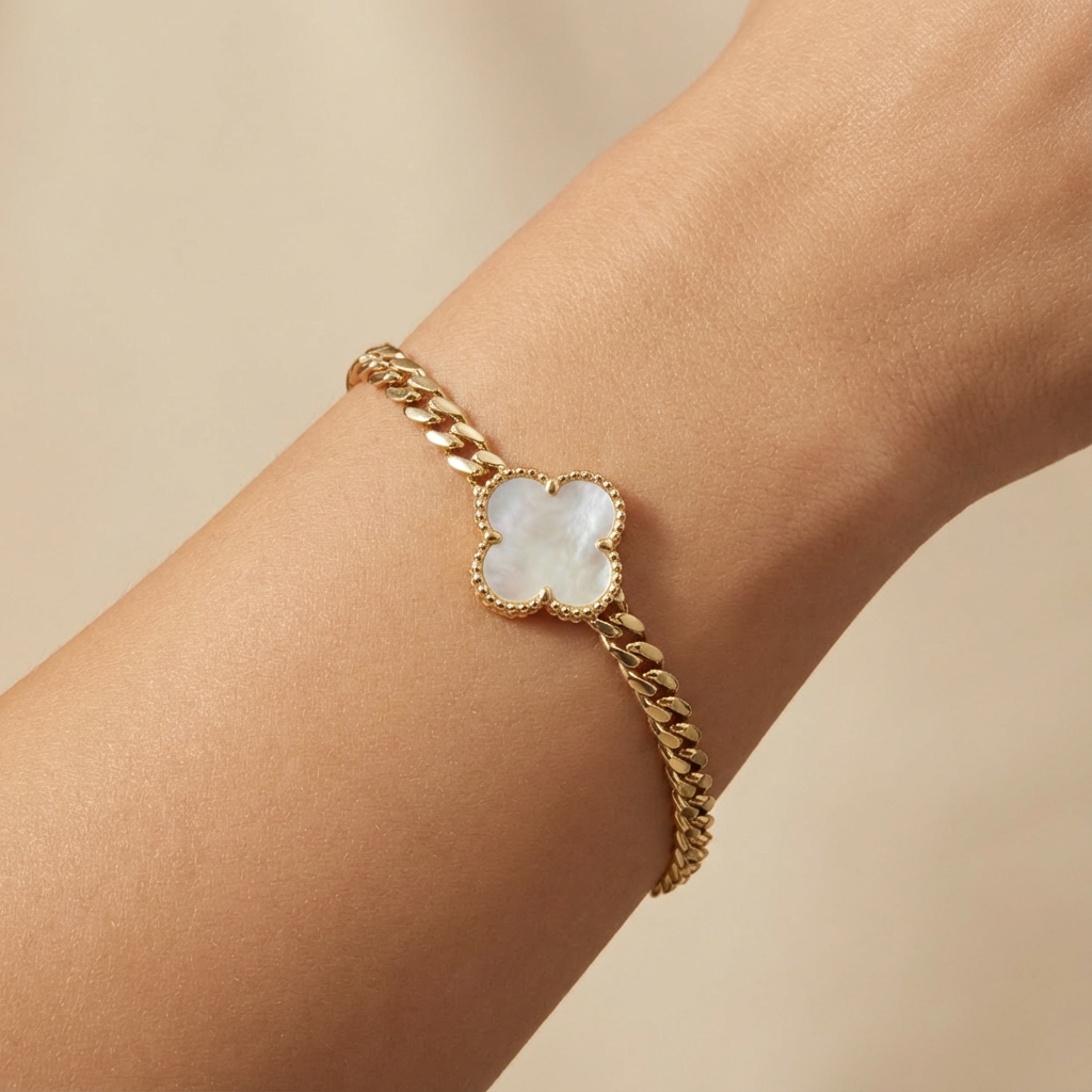 Pulsera de Oro 14k Tejido Barbado Hueo con Trébol de Madre Perla y Broche con Zirconias mod. 10333