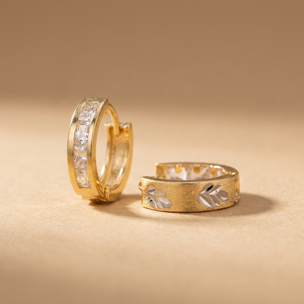 Grapa de Oro 14k Doble Vista con Diseño Mate y Diamantado de Hoja mod. 10596