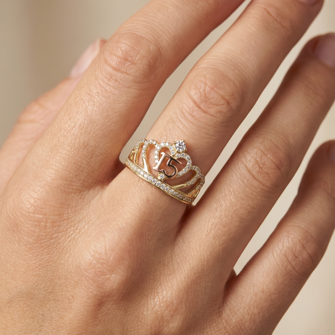 Anillo XV Años de Oro 14k Corona con Número mod. 10207