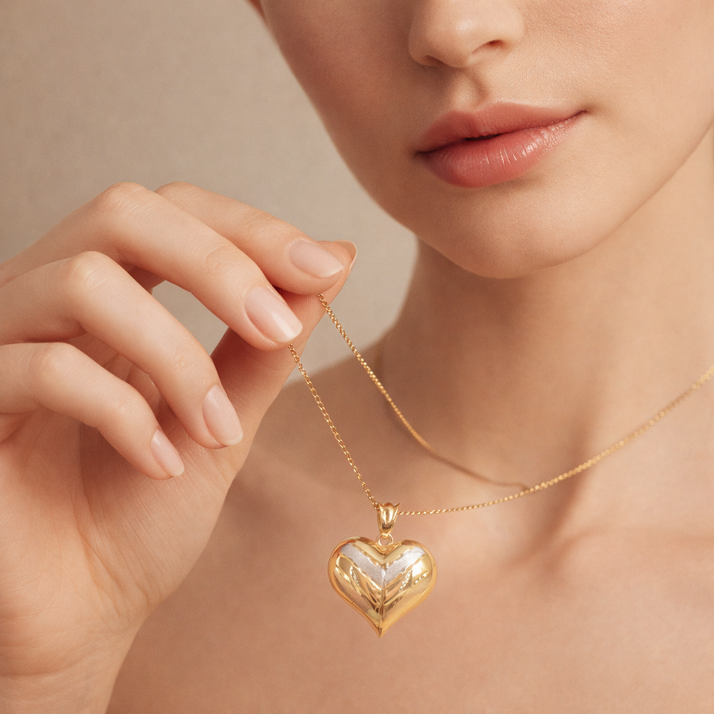 Dije de Oro 14k Corazón Inflado y Hueco con Tonos Mate Detallado con Diamantado Fino mod. 10499