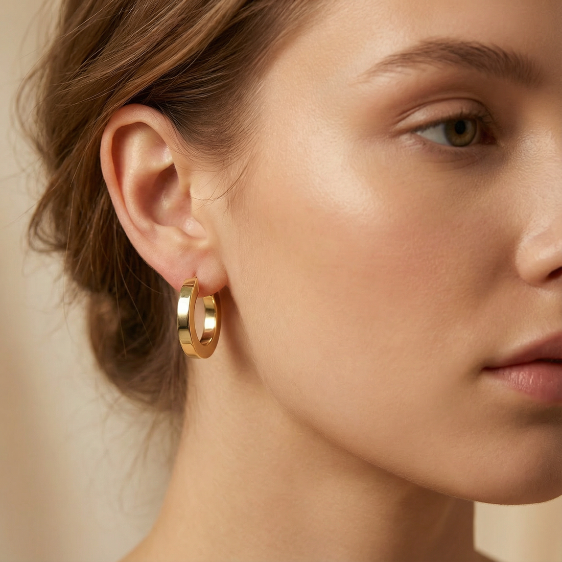 Arracada de Oro 14k Hueco de Diseño Fino Redondo y Brillante mod. 10318