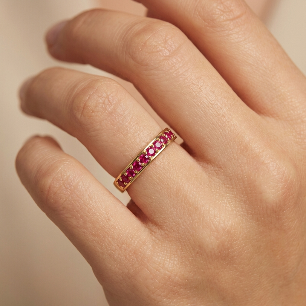 Anillo de Oro 14k Media Churumbela con Zirconias de Tono Rojo mod. 10465