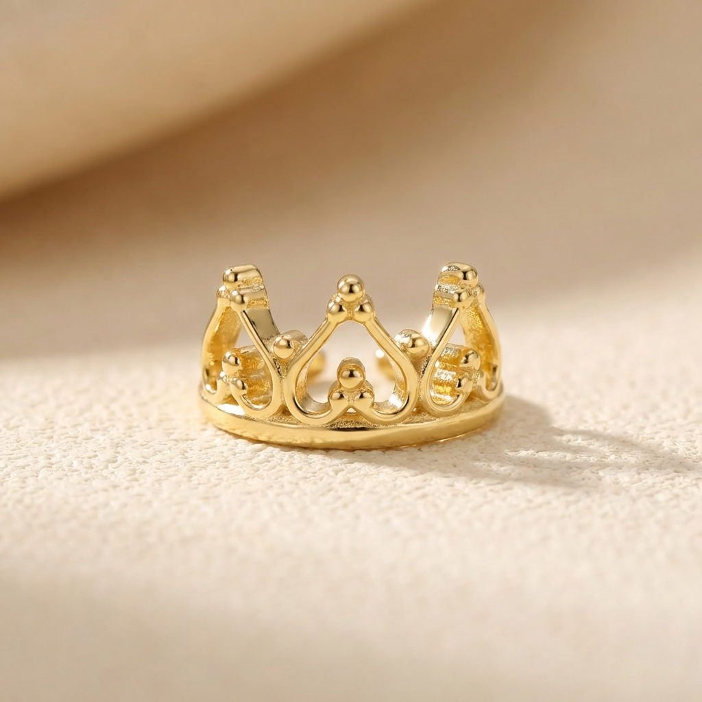 Earcuff de Oro 14k Hueco Trepador Fino con Diseño de Corona Brillante mod. 10606