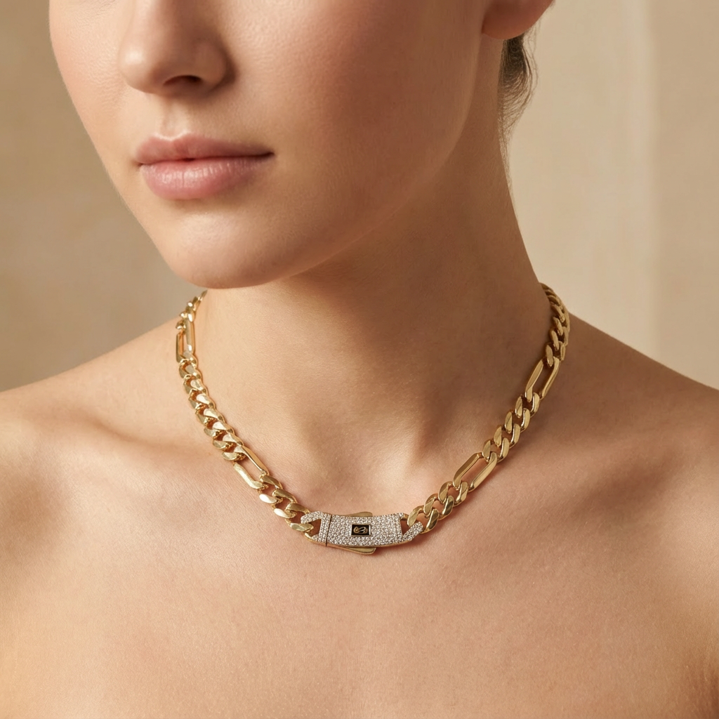 Cadena Monaco Chain de Oro 14k Hueco Modelo Figaro Plain con Broche Pavé Swarovski mod. 10363