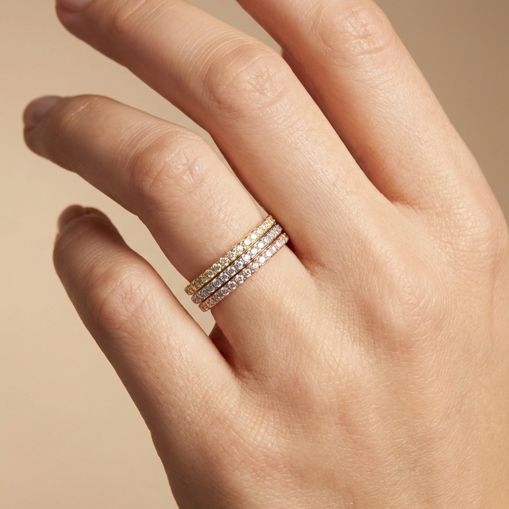 Anillo de Oro 14k Fin de Semana Incrustado con Zirconias Finas mod. 10460