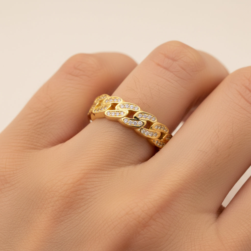Anillo de Oro 14k de Diseño Incrustado con Zirconias mod. 10198