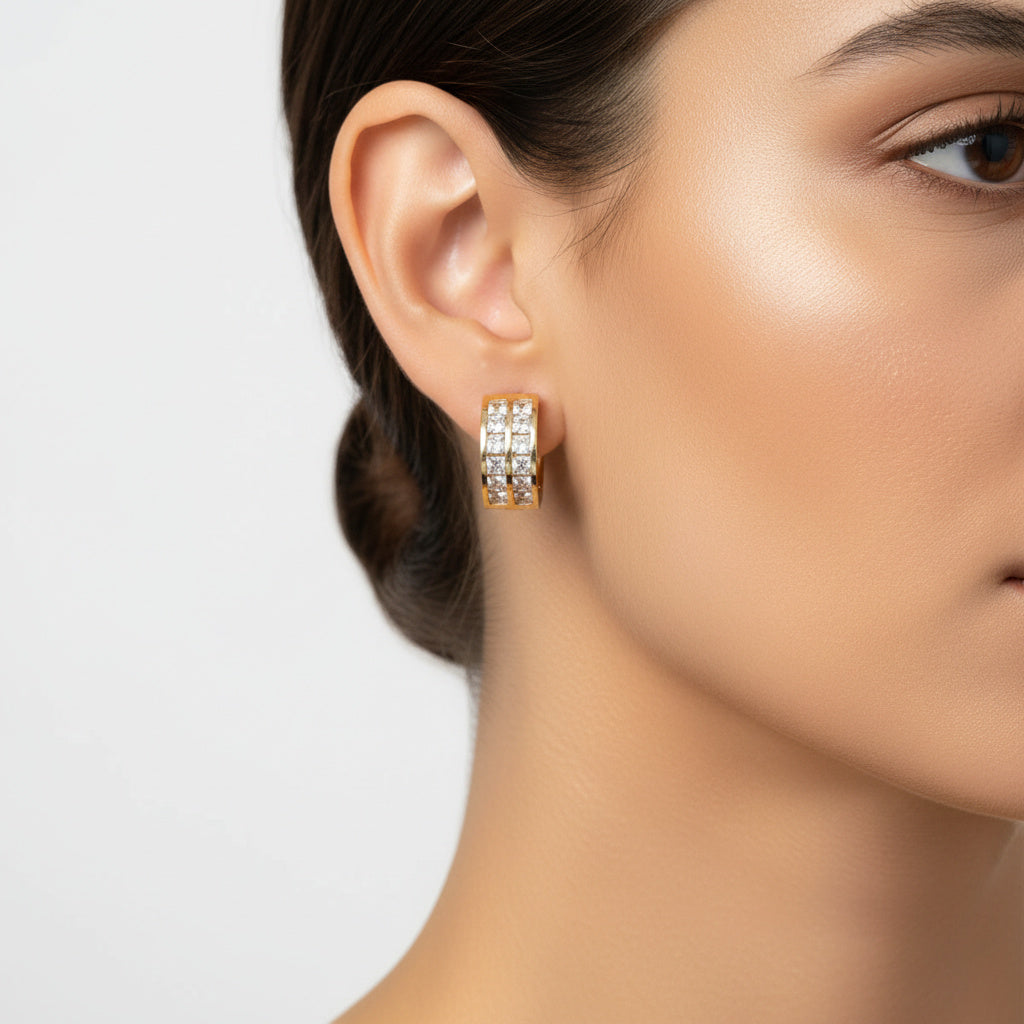 Grapa de Oro 14k con Diseño Especial e Incrustación de Zirconias en Línea mod. 10170