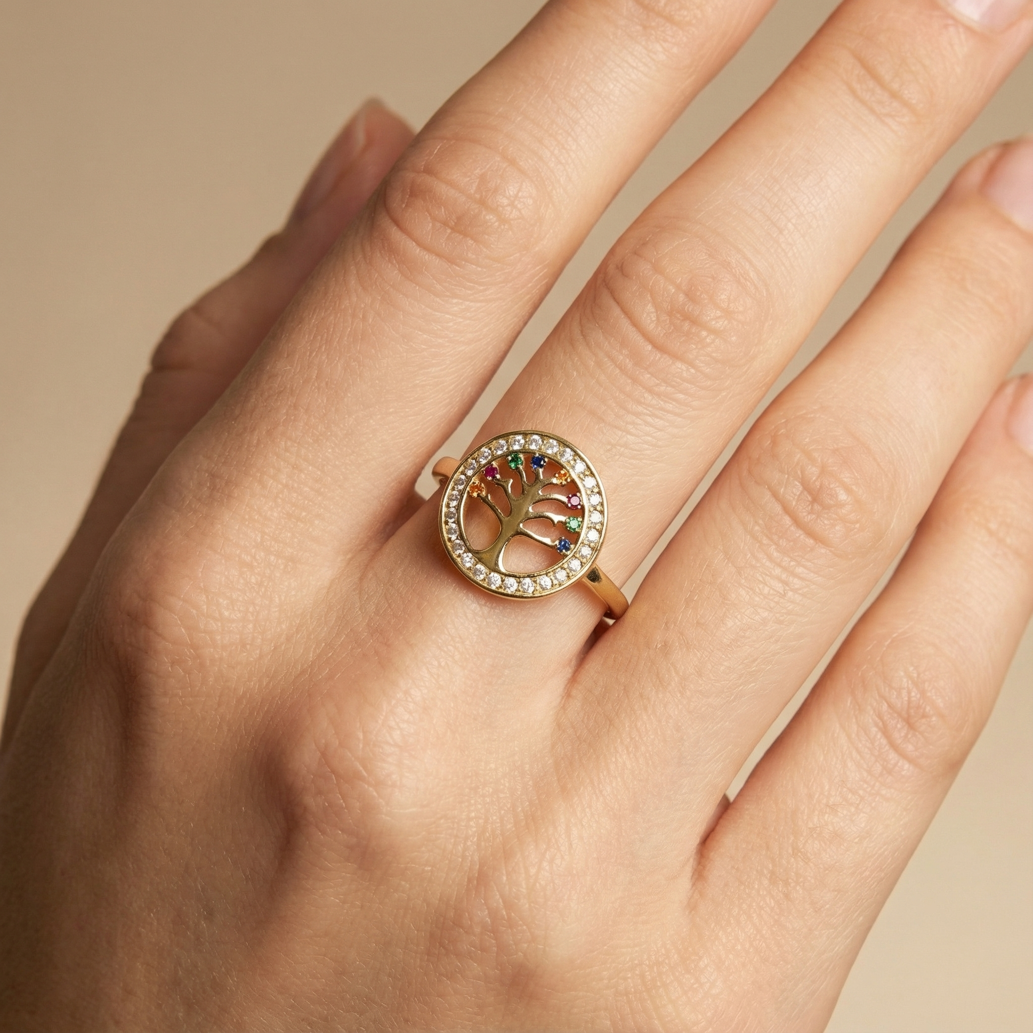 Anillo de Oro 14k con Árbol de la Vida Incrustado con Zirconais mod. 10282