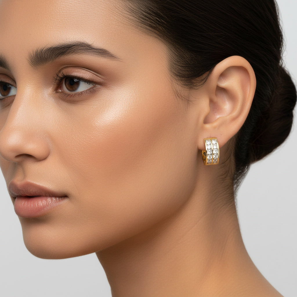 Grapa de Oro 14k con Diseño Especial e Incrustación de Zirconias en Línea mod. 10170