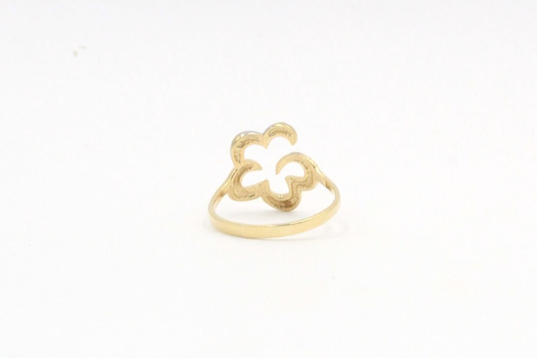 *Anillo de Flor en Oro combinado mod. 4980 - Joyería Orovel’s