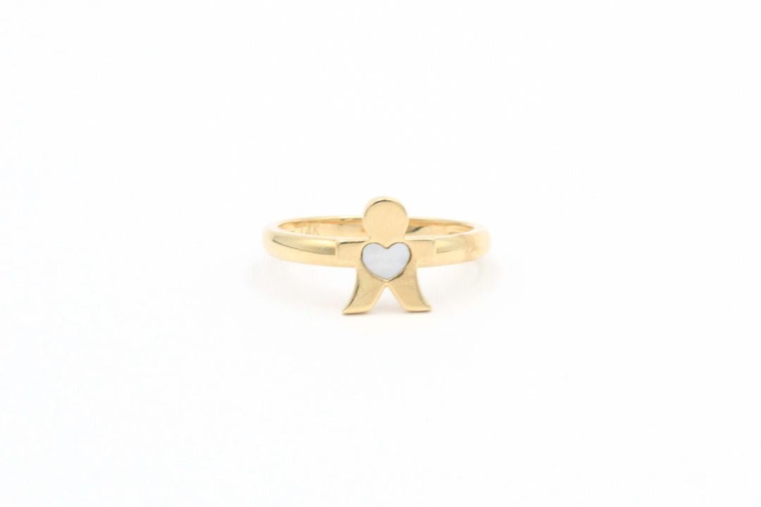 *Anillo en Forma de Niño con Madre Perla mod. 0715 - Joyería Orovel’s