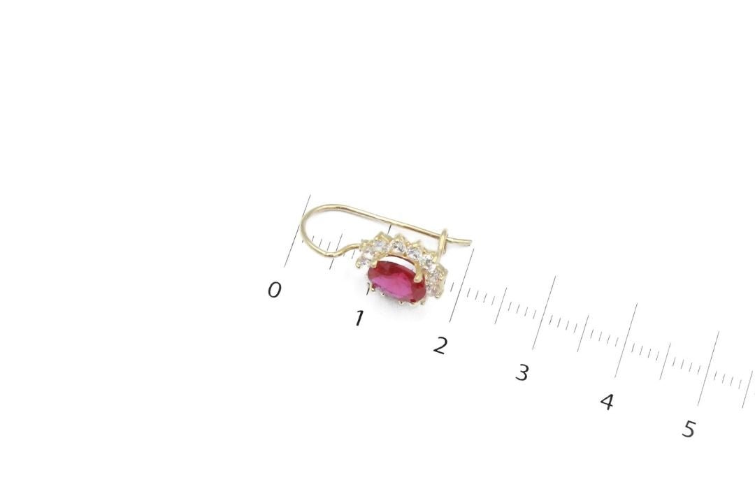 Arete con Piedra Color Rojo Rubí mod. 6306 - Joyería Orovel’s