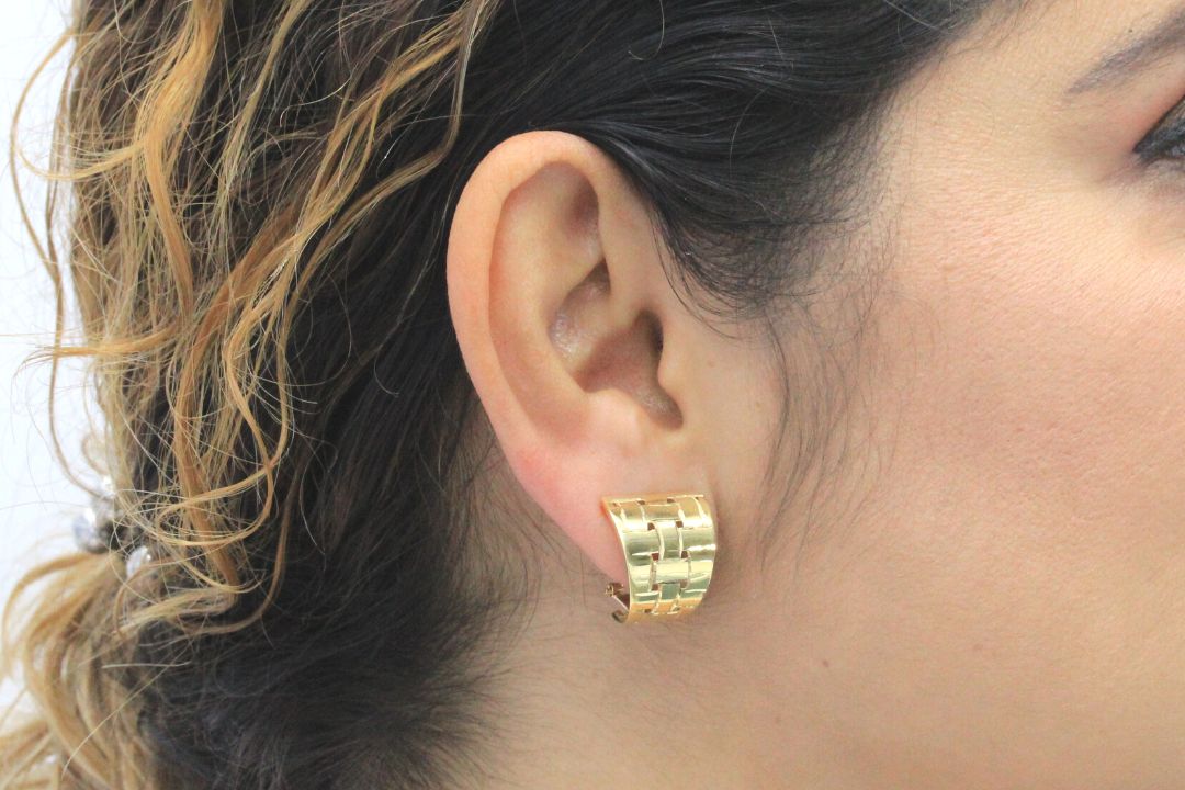 *Arete de Patente de Diseño Enlazado mod. 4556 - Joyería Orovel’s