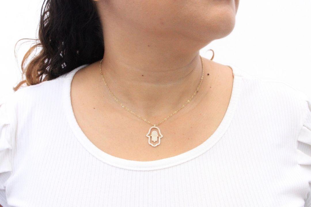 Gargantilla con Mano de Fátima Especial Incrustada con Zirconias mod. 5960