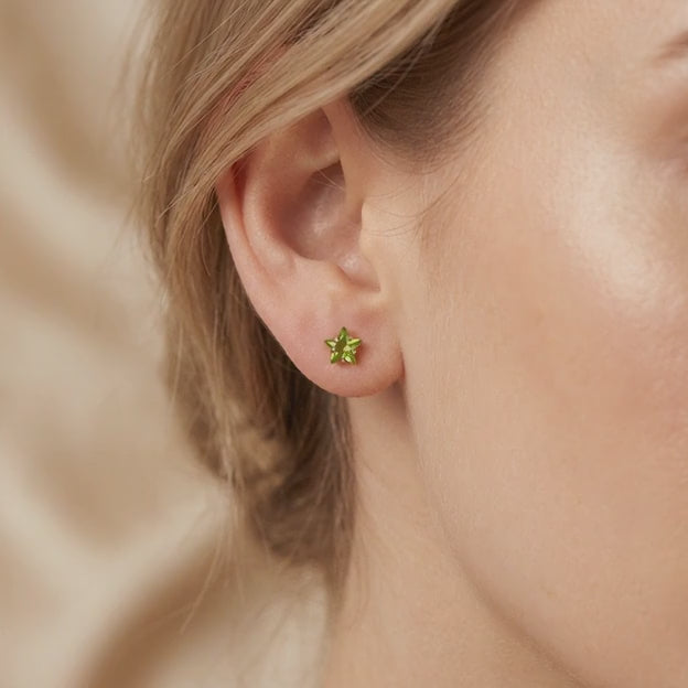 Broquel de Oro 14k con Zirconia Color Verde Olivo mod. 10729