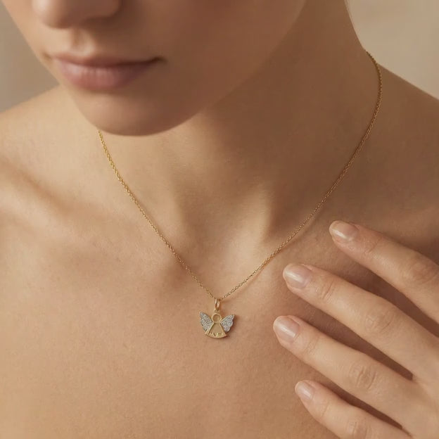 Dije de Oro 14k Angelito de la Guarda con Alas Blancas Incrustadas con Zirconias mod. 10714