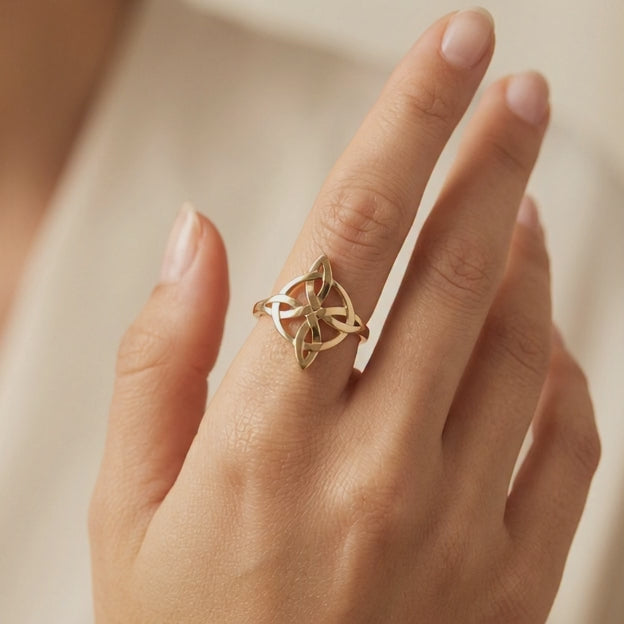 Anillo de Oro 14k Nudo de Bruja mod. 10853