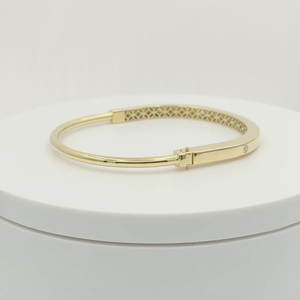 Aro de Oro 14k Modelo Especial Electro Formado Hueco con Incrustación de Zirconias Brillantes mod. 9747
