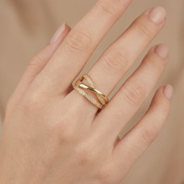 Anillo de Oro 14k Elegante con Zirconias mod. 10877