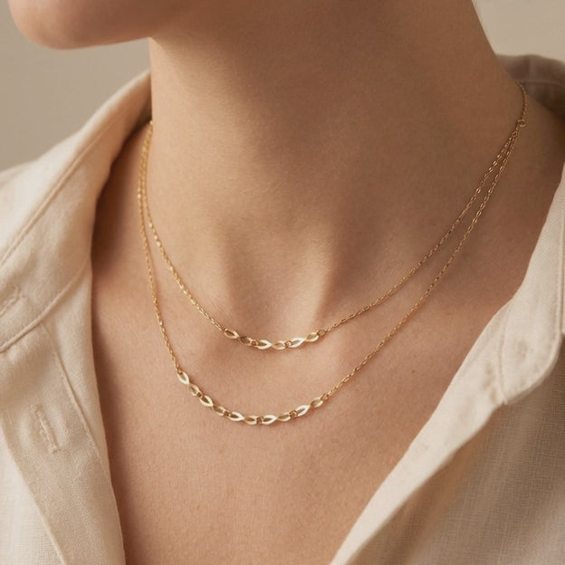 Gargantilla de Oro 14k Diseño Doble de Infinitos mod. 10957